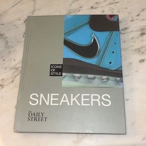 SNEAKERS coffee table book
